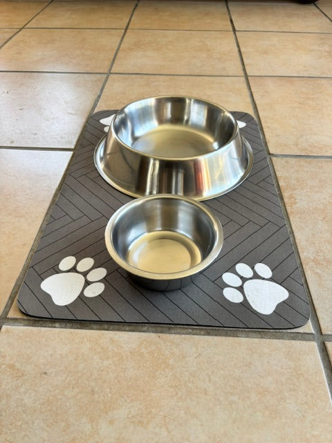 Pet Feeding Mat !